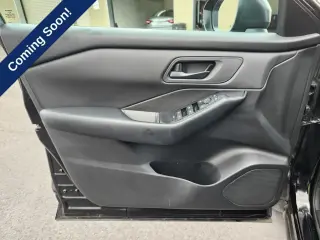 Nissan Rogue 2024 S 4dr Crossover