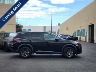 Nissan Rogue 2024 S 4dr Crossover