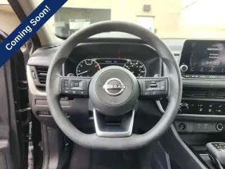 Nissan Rogue 2024 S 4dr Crossover