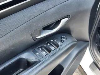 Hyundai TUCSON 2022 AWD SE 4dr SUV (midyear release)