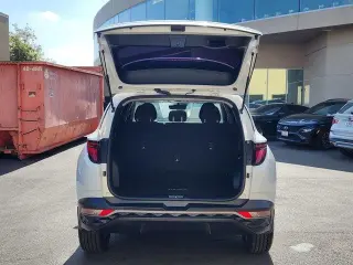 Hyundai TUCSON 2022 AWD SE 4dr SUV (midyear release)