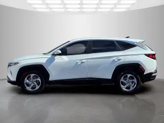 Hyundai TUCSON 2022 AWD SE 4dr SUV (midyear release)