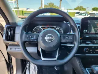 Nissan Pathfinder 2022 AWD S 4dr SUV