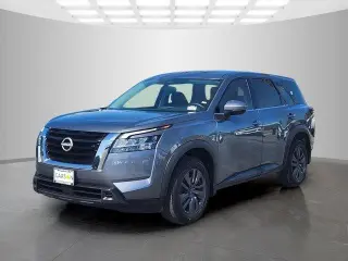 Nissan Pathfinder 2022 AWD S 4dr SUV