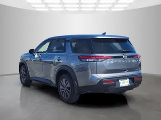 Nissan Pathfinder 2022 AWD S 4dr SUV