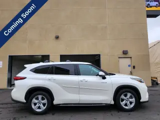 Toyota Highlander Hybrid 2021 LE 4dr SUV