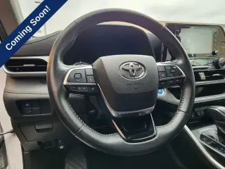 Toyota Highlander Hybrid 2021 LE 4dr SUV