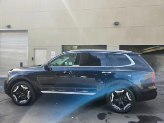 Kia Telluride 2023 S 4dr SUV