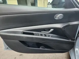 Hyundai ELANTRA 2021 SE 4dr Sedan