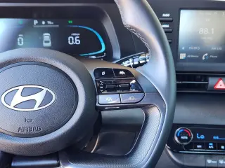 Hyundai ELANTRA 2025 SEL Sport 4dr Sedan