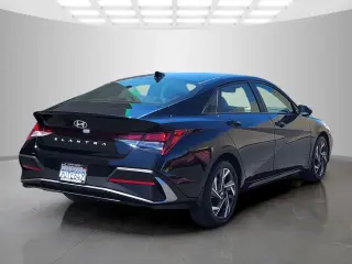 Hyundai ELANTRA 2025 SEL Sport 4dr Sedan