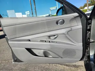 Hyundai ELANTRA 2025 SEL Convenience 4dr Sedan