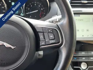 Jaguar F-PACE 2019 AWD 25t Premium 4dr SUV