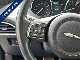 Jaguar F-PACE 2019 AWD 25t Premium 4dr SUV