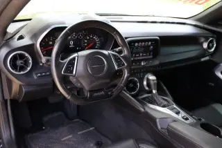 Chevrolet Camaro 2017 SS 2dr Coupe w/2SS
