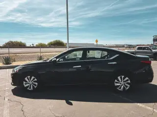 Nissan Altima 2021 2.5 S 4dr Sedan