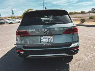 Volkswagen Taos 2022 SE 4dr SUV