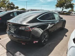 Tesla Model 3 2018 Long Range 4dr Fastback