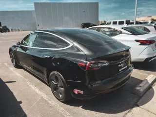 Tesla Model 3 2018 Long Range 4dr Fastback
