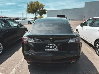 Tesla Model 3 2018 Long Range 4dr Fastback