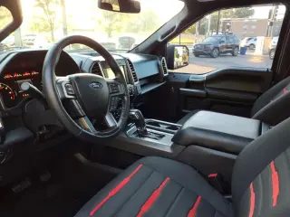 Ford F-150 2016 4x4 Lariat 4dr SuperCrew 5.5 ft. SB