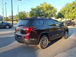 GMC Acadia 2017 4x4 SLT-1 4dr SUV