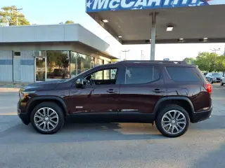 GMC Acadia 2017 4x4 SLT-1 4dr SUV
