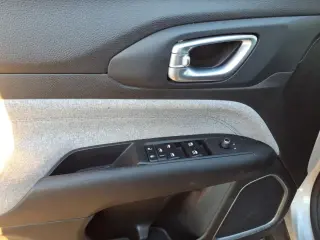 Jeep Compass 2024 4x4 Altitude 4dr SUV