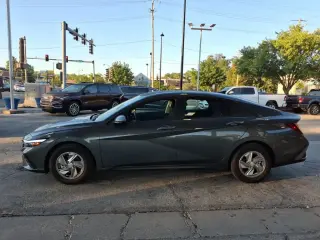 Hyundai ELANTRA 2025 SE 4dr Sedan