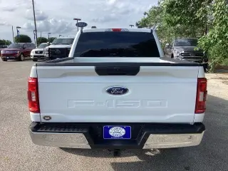 Ford F-150 2022 4x4 XL 4dr SuperCrew 5.5 ft. SB