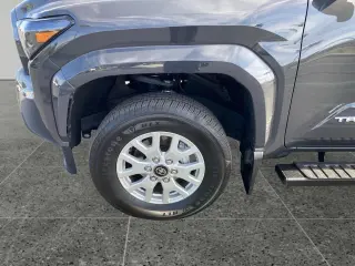 Toyota Tacoma 2025 4x4 TRD Off-Road 4dr Double Cab 6.1 ft LB