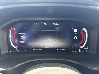 Nissan Rogue 2021 AWD Platinum 4dr Crossover