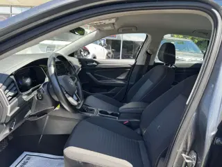 Volkswagen Jetta 2024 S 4dr Sedan 8A
