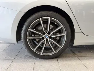 BMW 3 Series 2019 330i 4dr Sedan