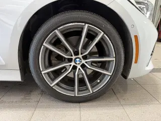 BMW 3 Series 2019 330i 4dr Sedan