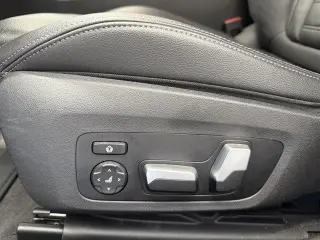 BMW 3 Series 2019 330i 4dr Sedan