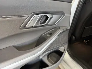 BMW 3 Series 2019 330i 4dr Sedan