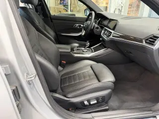 BMW 3 Series 2019 330i 4dr Sedan
