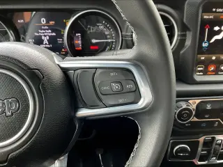 Jeep Wrangler 2023 4x4 Sahara 4xe 4dr SUV