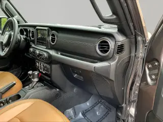 Jeep Wrangler 2023 4x4 Sahara 4xe 4dr SUV