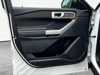 Ford Explorer 2020 AWD XLT 4dr SUV