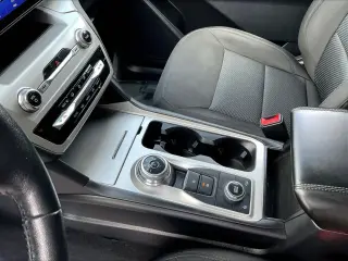 Ford Explorer 2022 AWD XLT 4dr SUV