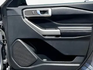 Ford Explorer 2022 AWD XLT 4dr SUV