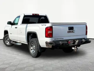GMC Sierra 1500 2015 4x4 Base 2dr Regular Cab 6.5 ft. SB