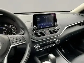 Nissan Altima 2022 2.5 SV 4dr Sedan