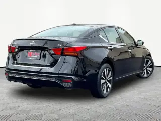 Nissan Altima 2022 2.5 SV 4dr Sedan