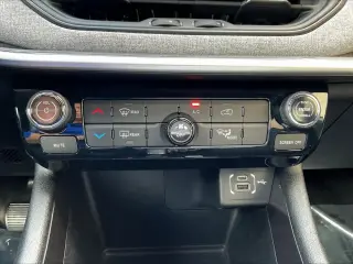 Jeep Compass 2023 4x4 Latitude Lux 4dr SUV
