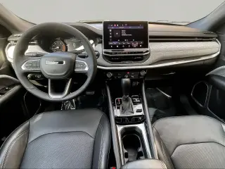 Jeep Compass 2023 4x4 Latitude Lux 4dr SUV