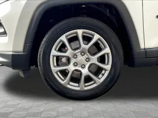 Jeep Compass 2023 4x4 Latitude Lux 4dr SUV