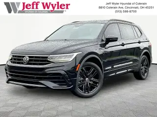 Volkswagen Tiguan 2022 SE R-Line Black 4dr SUV